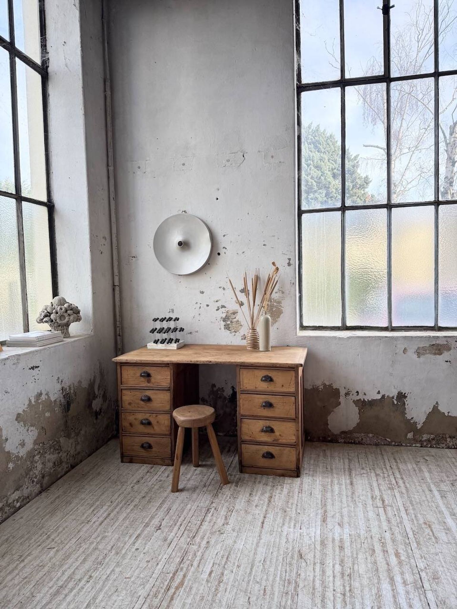 Bureau pin meuble atelier 1950
