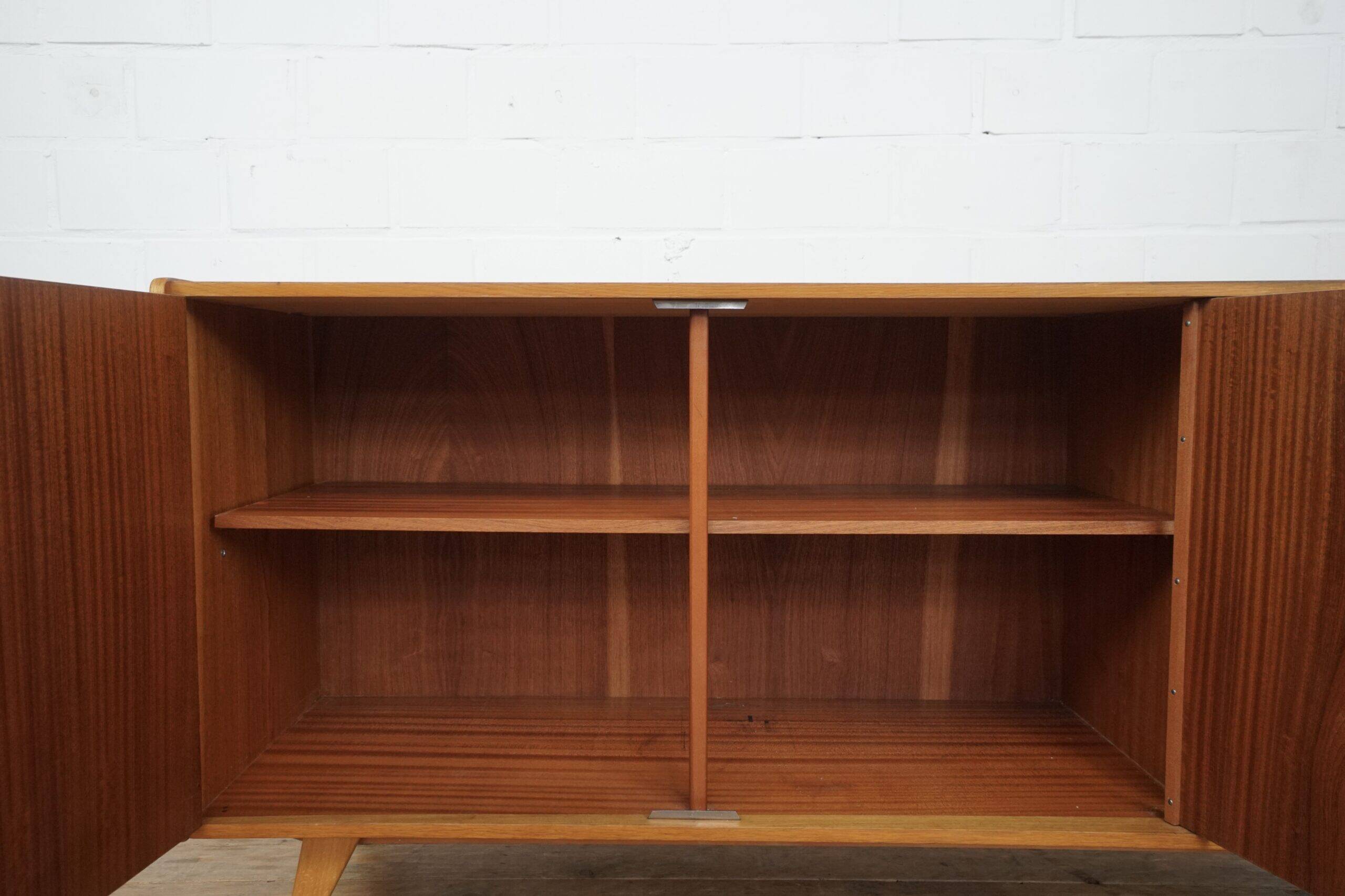 Buffet Jiri Jiroutek