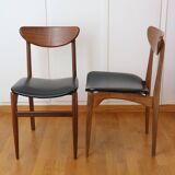 4 Scandinavian chairs in solid wood and black imitation leather
