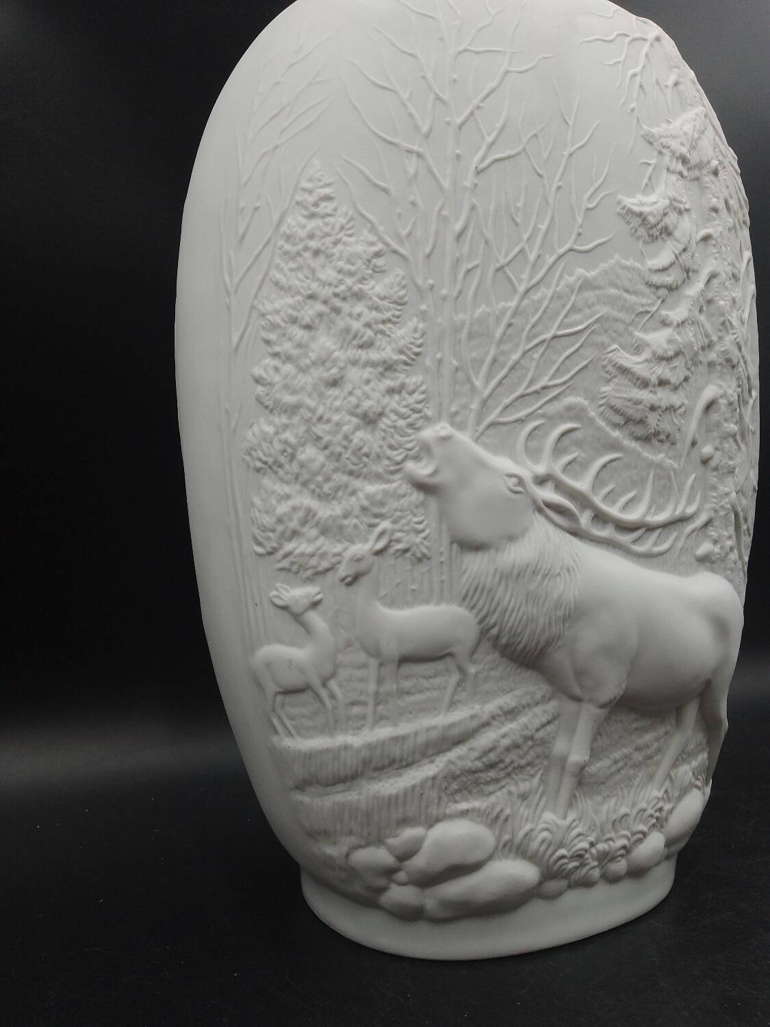 Royal Porzellan Germany KPM Bavaria Biscuit Porcelain Vase