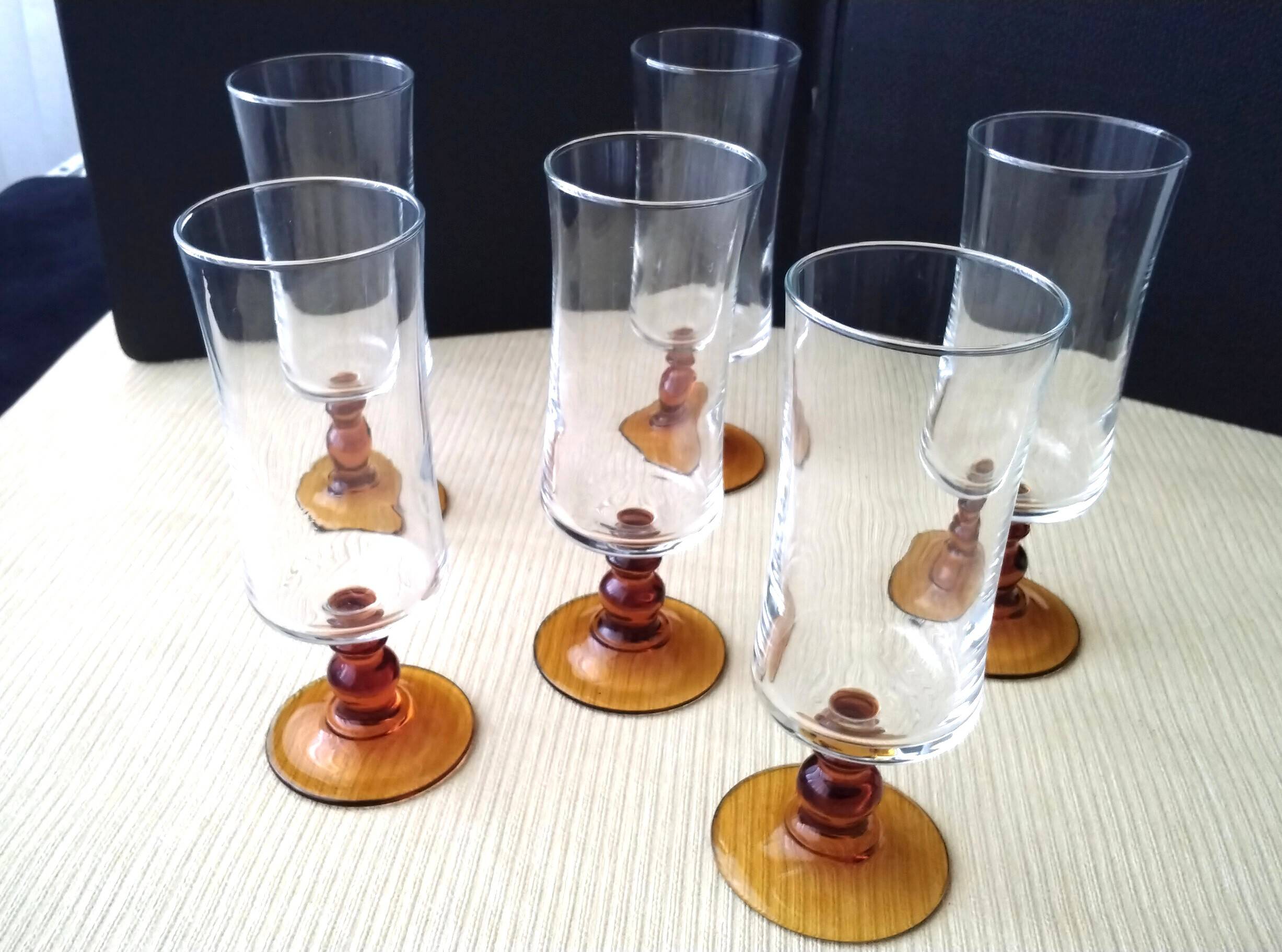 6 Flutes à champagne Luminarc   Modèle "Antique"