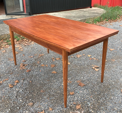 Rectangular dining room table - 60s
