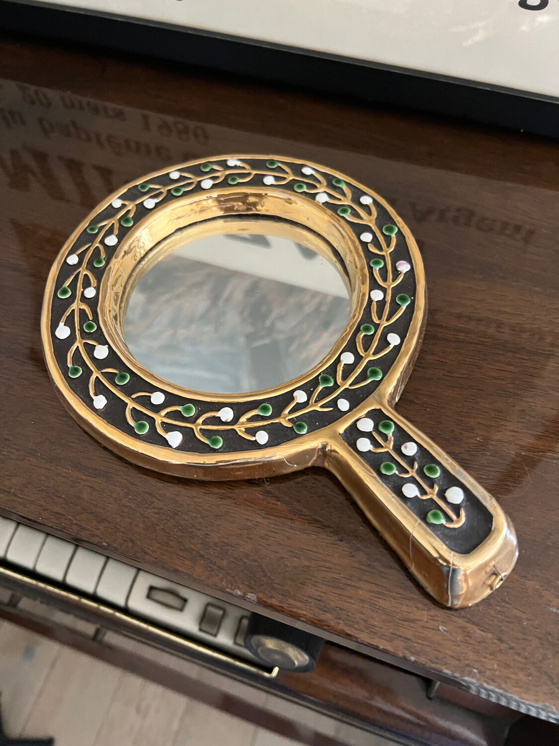 Mithé Espelt Mirror