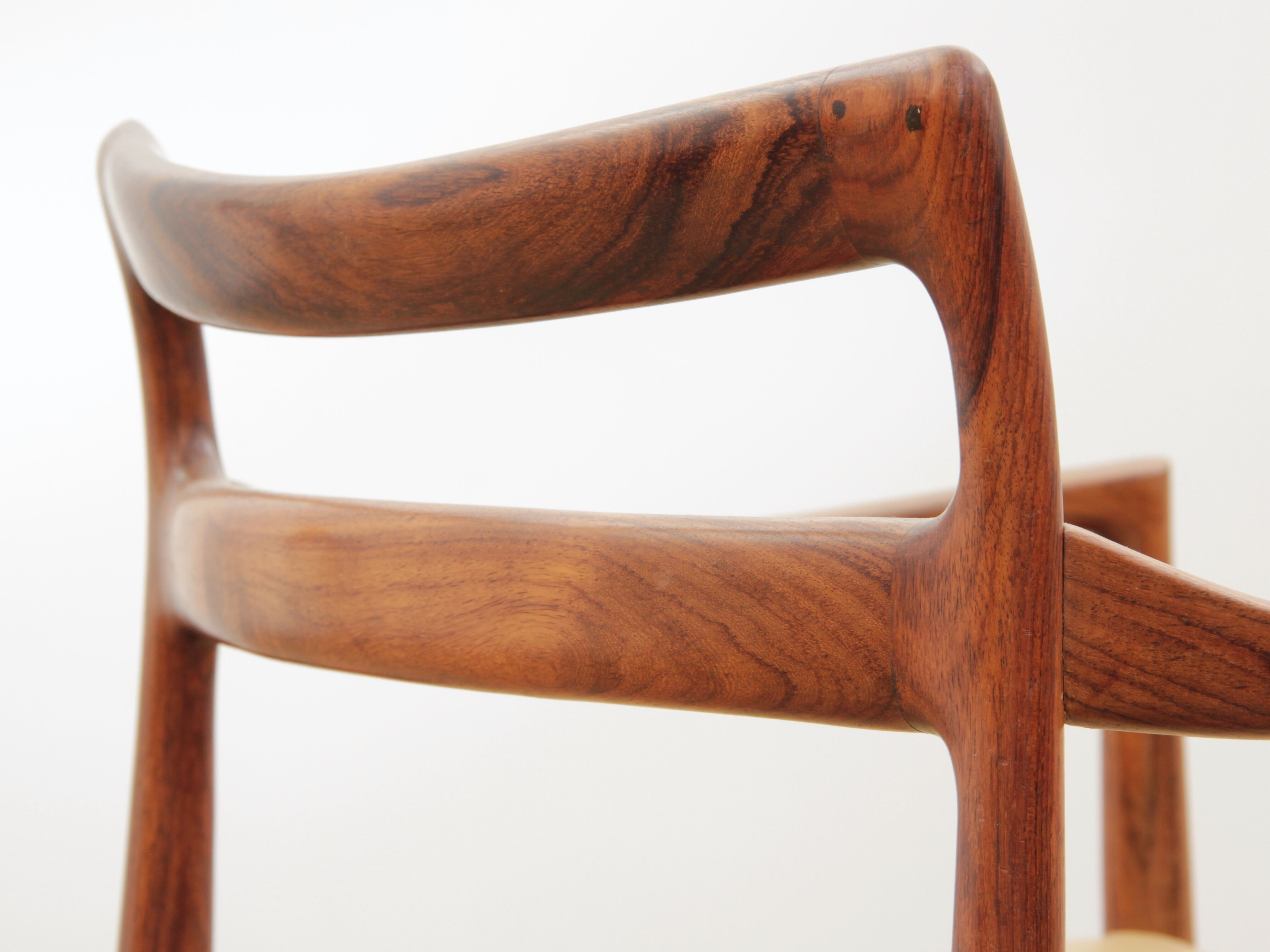 Scandinavian chair in rio rosewood