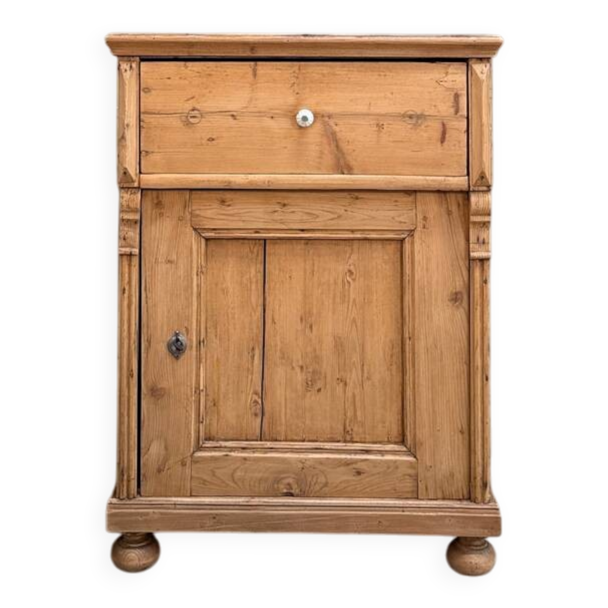 English jam cupboard in solid pine (renovated)