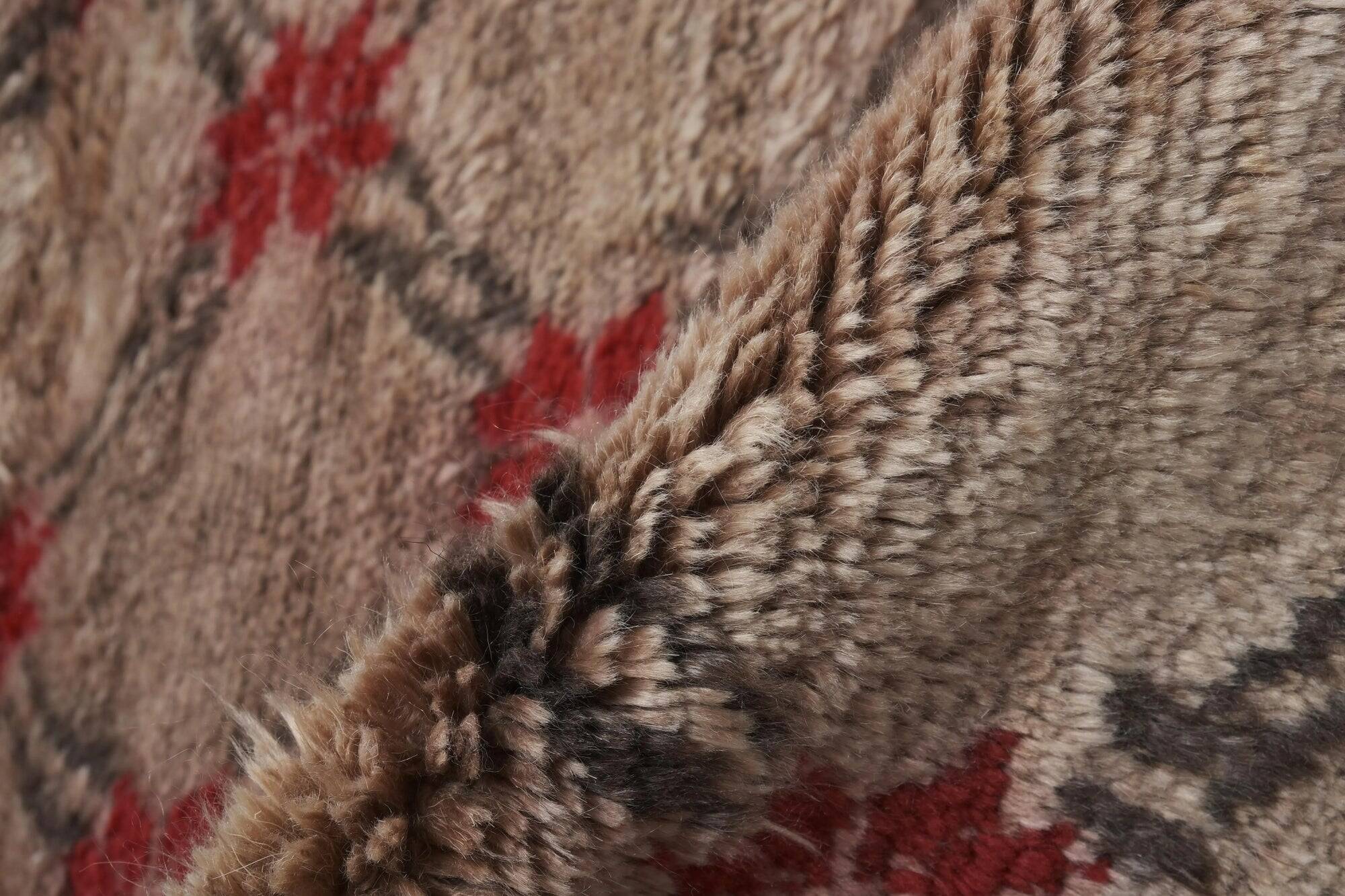 Vintage handmade Turkish rug 127x215 cm