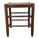 Tabouret vintage avec assise en paille