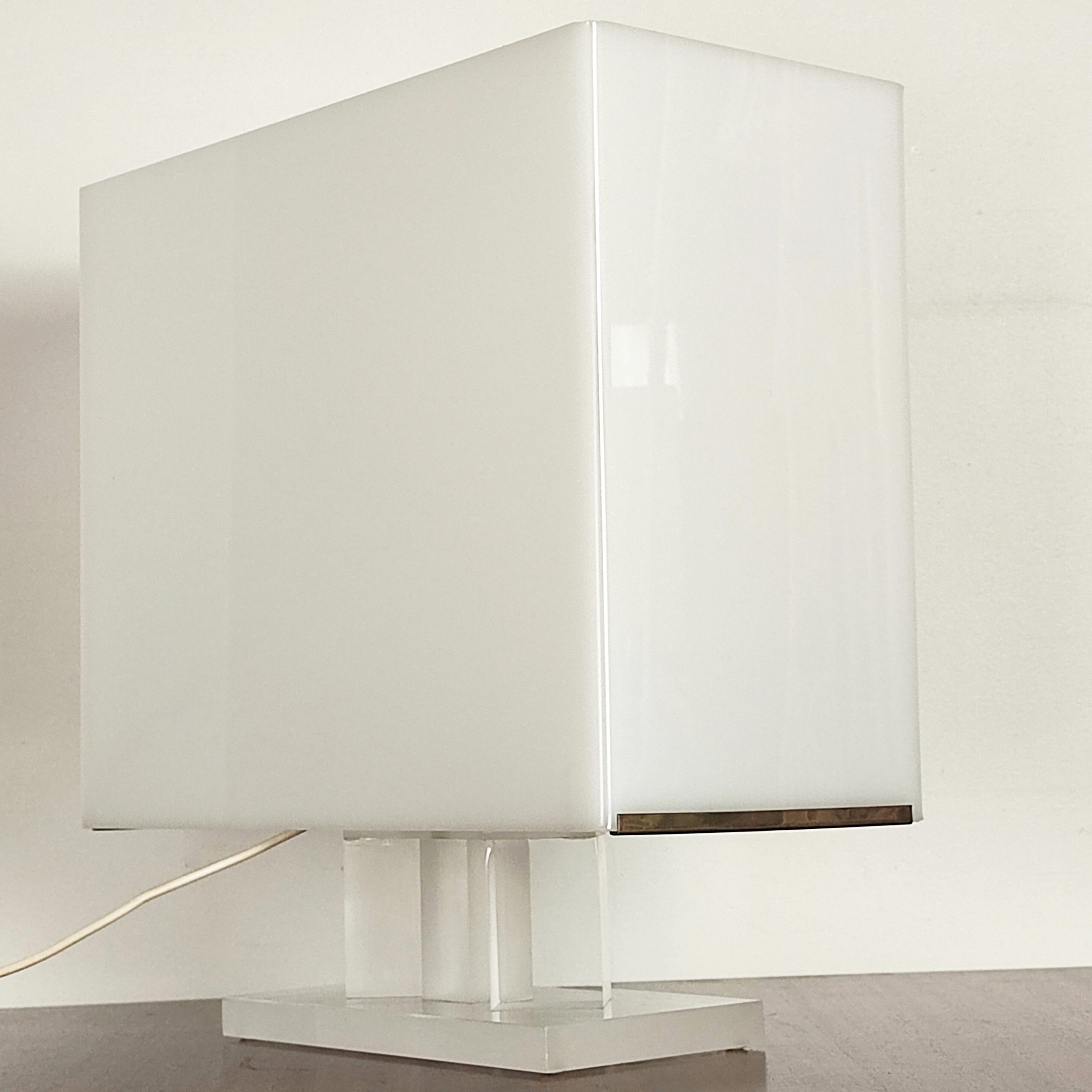 Italian lamp in plexiglass