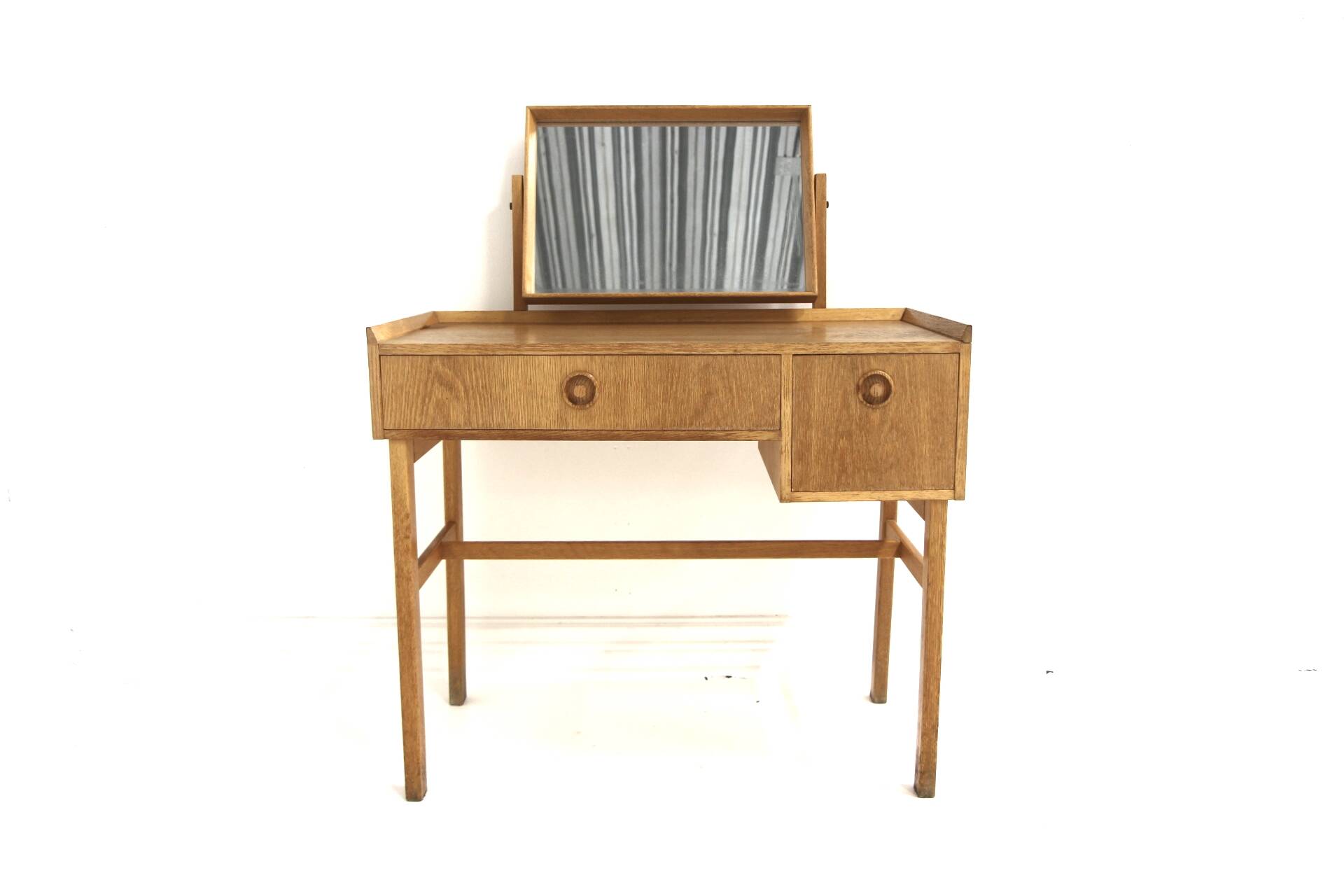 Scandinavian oak dressing table, Sweden, 1960