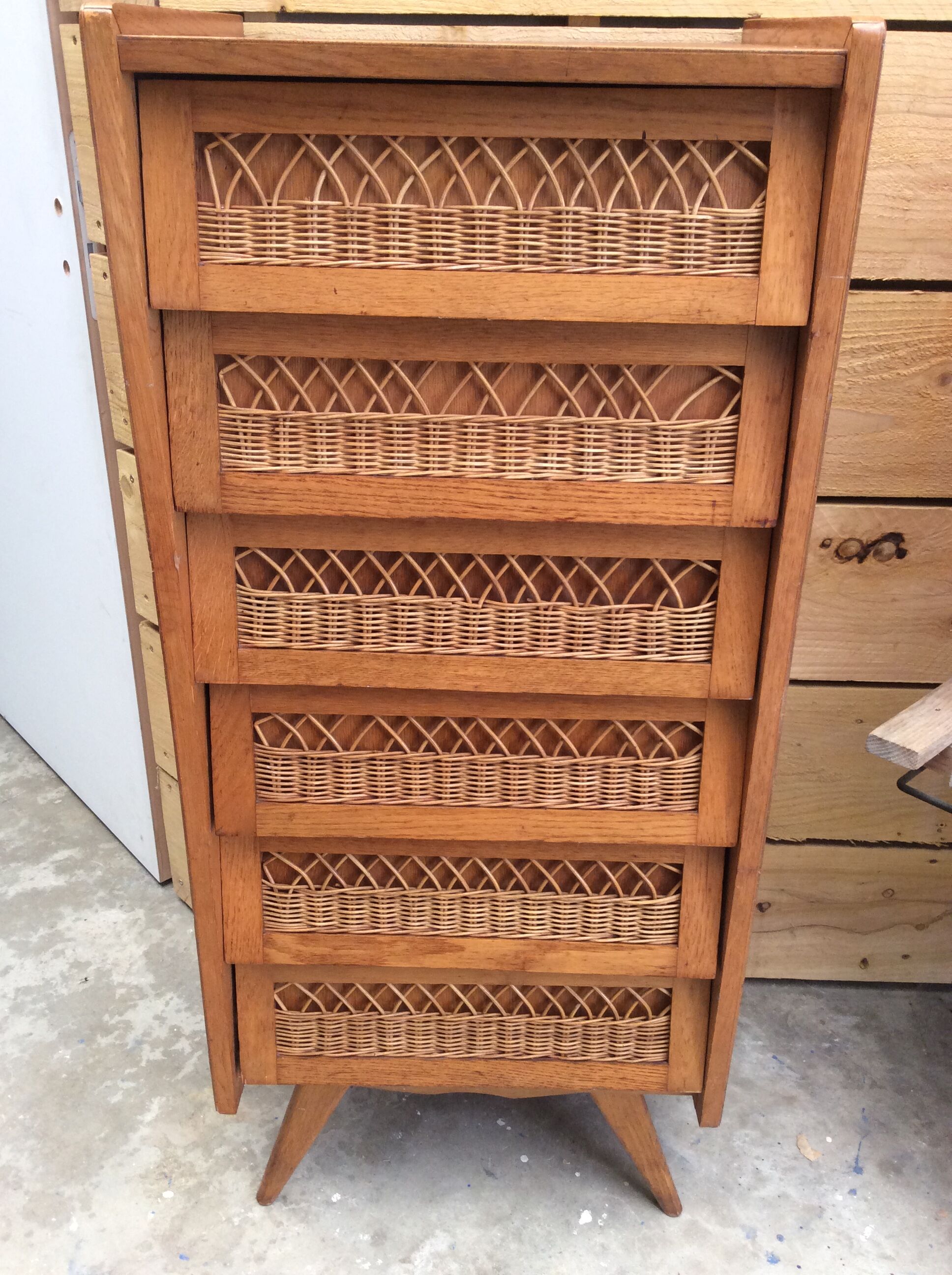 Vintage rattan chiffonr 6 drawers