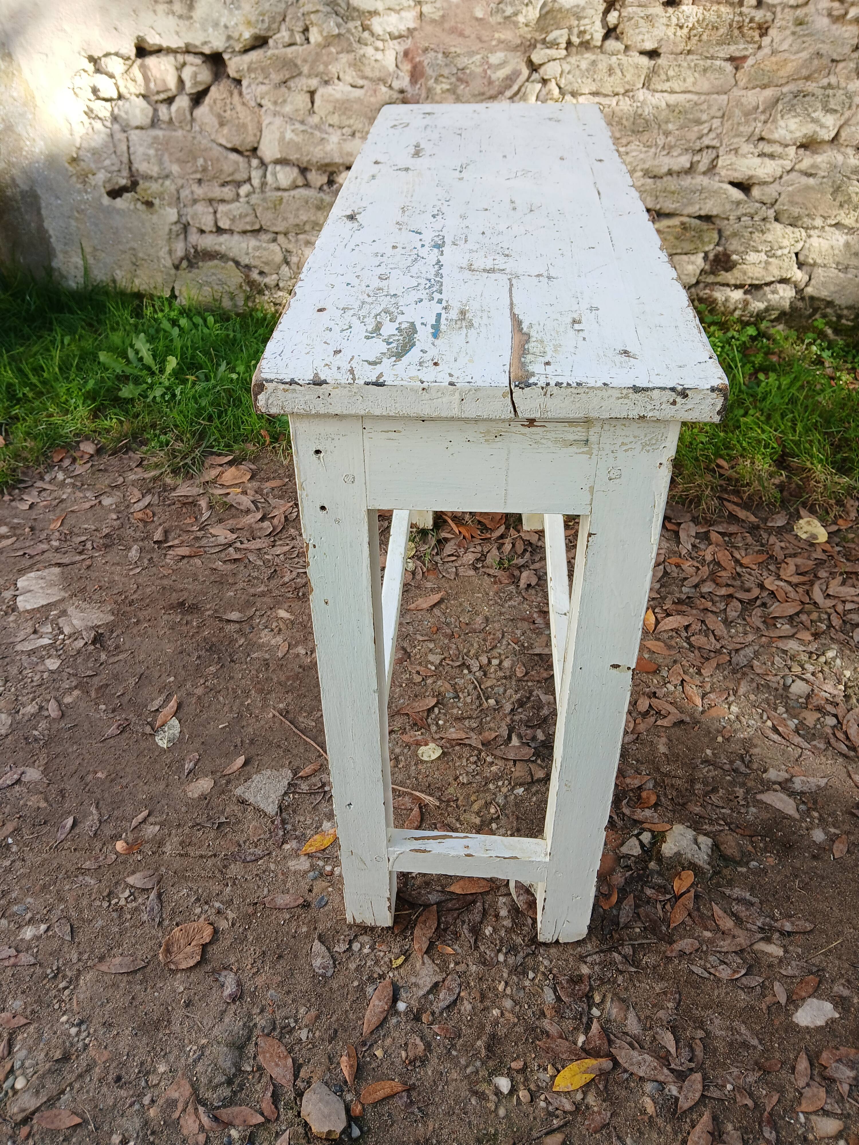 Table d'appoint, console en bois blanc patiné