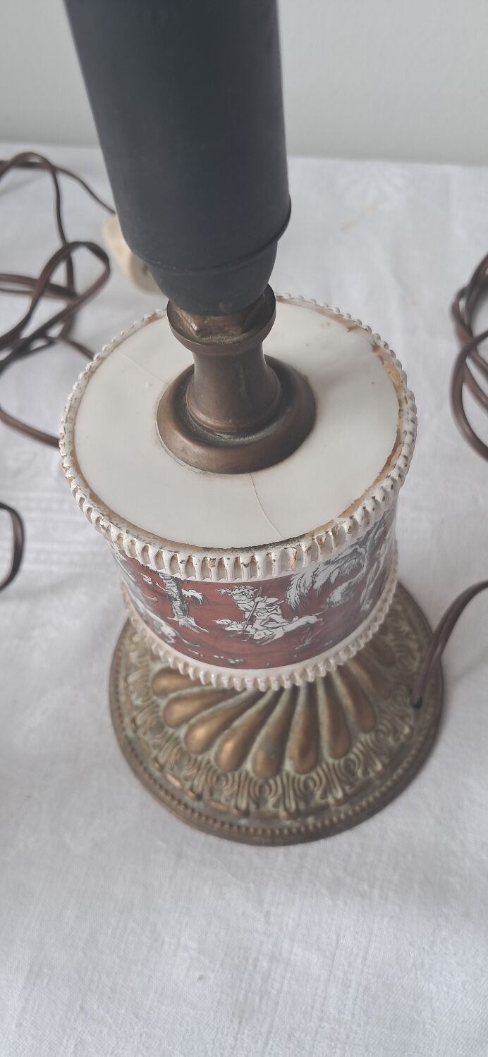 Pair of vintage brass/ceramic lamps