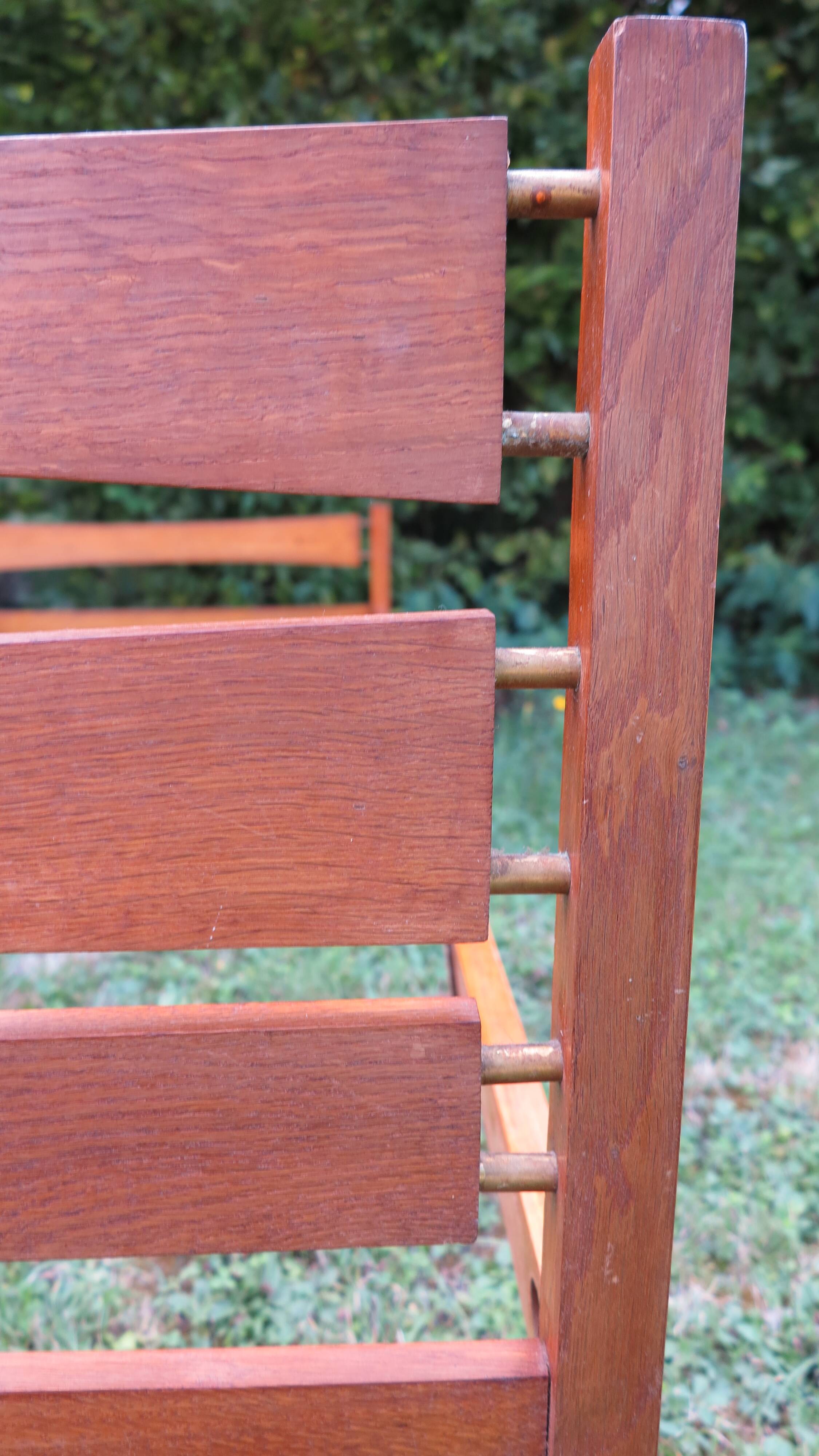 lit une personne en chêne blond années 50-60