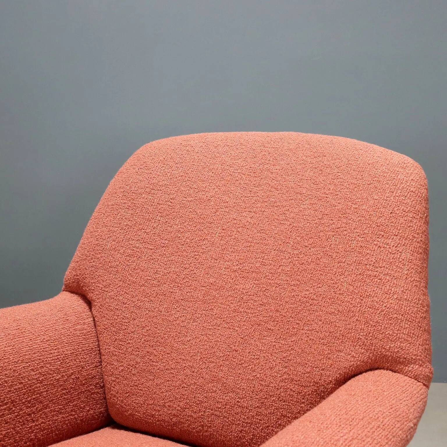 Pair of vintage armchairs from the 1950s-60s in metal and velvet to be restored, Italy.