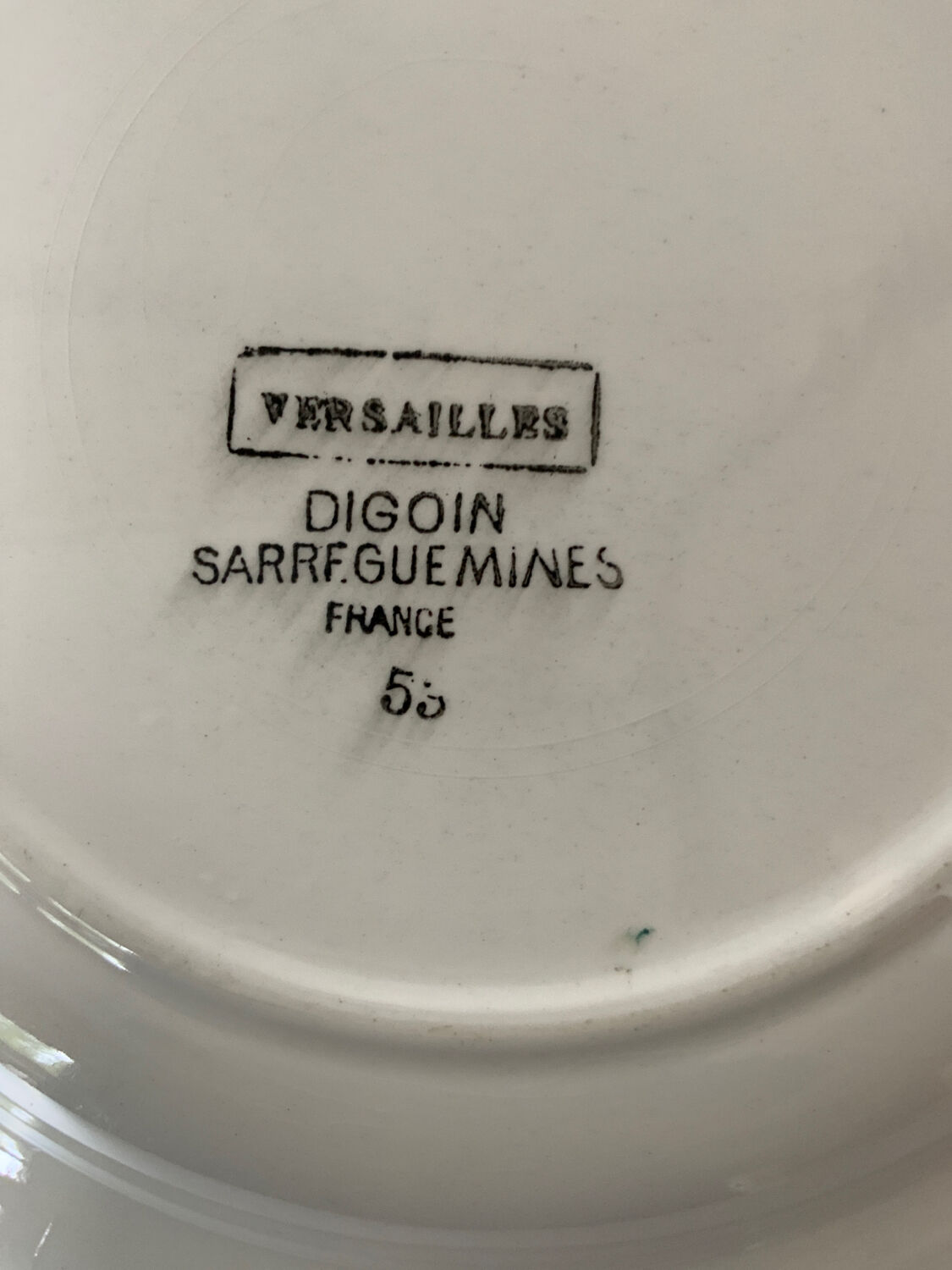 Digoin hollow plates