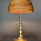 Lampe de table en rattan, bambou et laiton à tige en crayon du milieu du siècle. Années 1970.