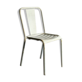 Chaise métal tolix T4 de Xavier Pauchard
