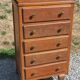 Vintage oak chest of drawers with 5 drawers from the 1950s.