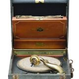 Columbia Gramophone (N37689)