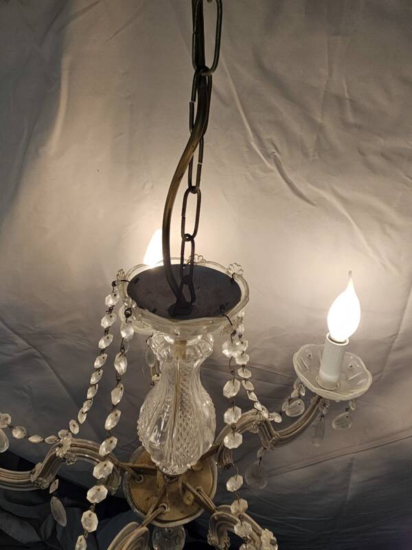 Vintage 5-arm tassel chandelier.