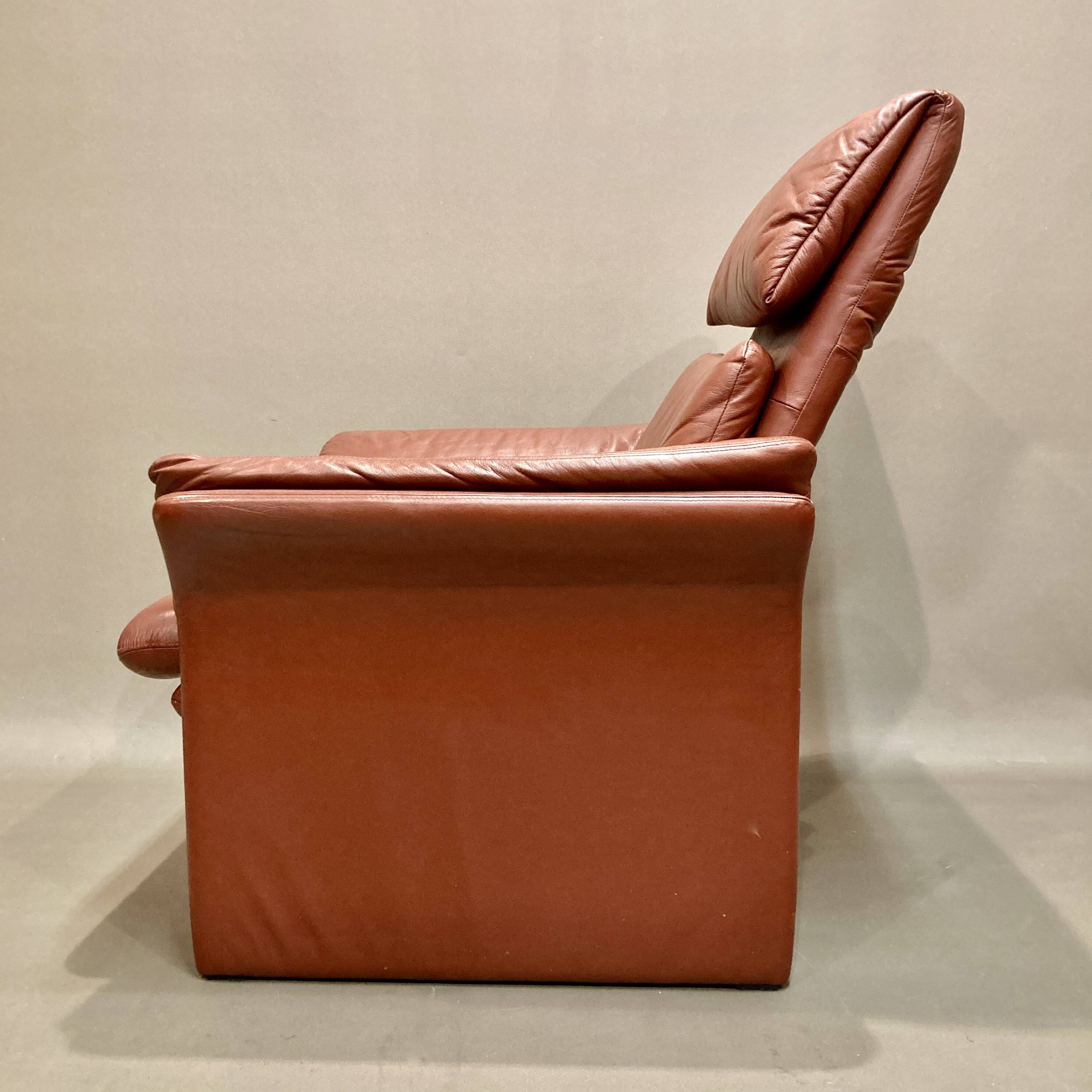 "Erpo" high designer leather armchair