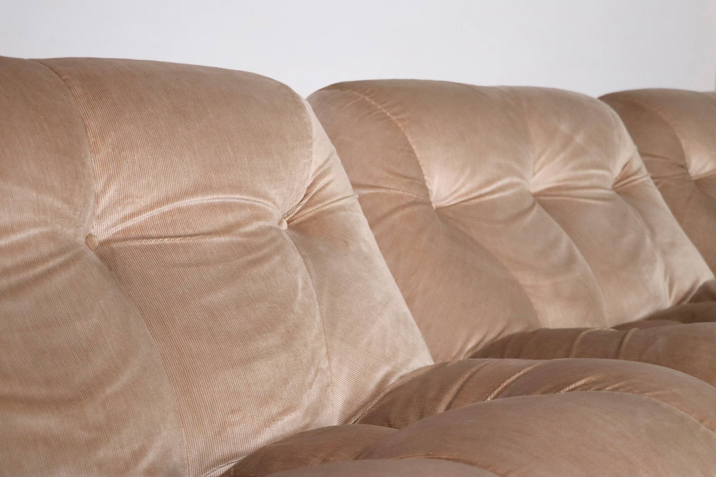Nuvolone modular sofa by Rino Maturi for Mimo Padova, 1970s