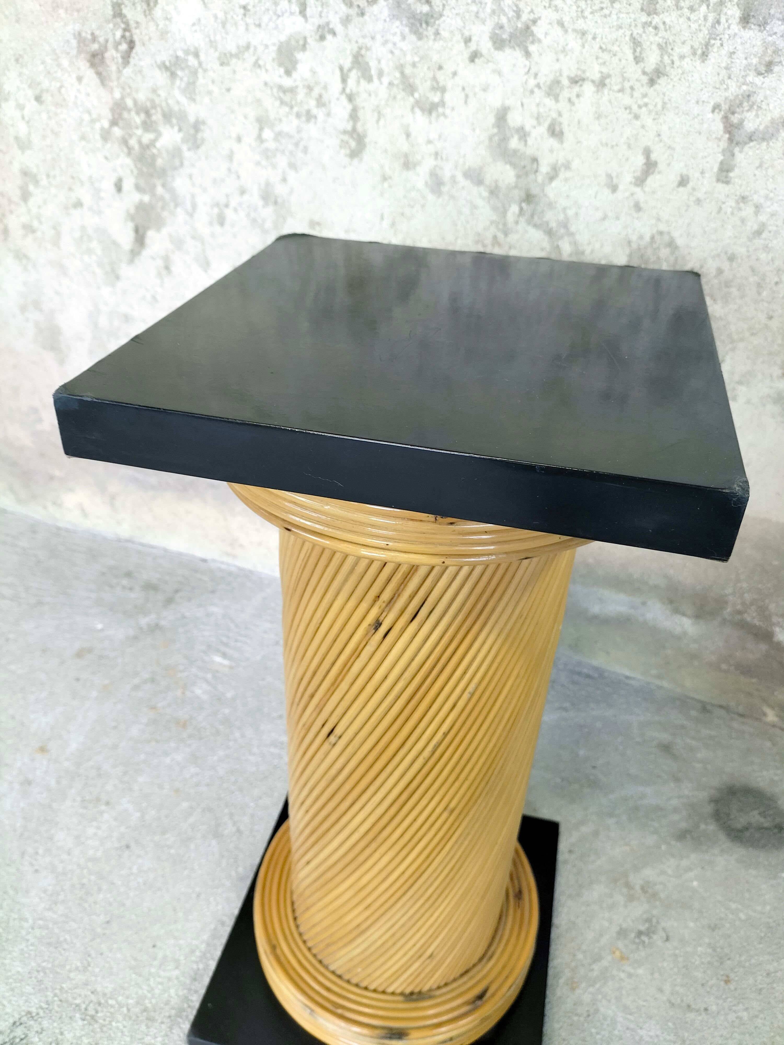 Vintage rattan column