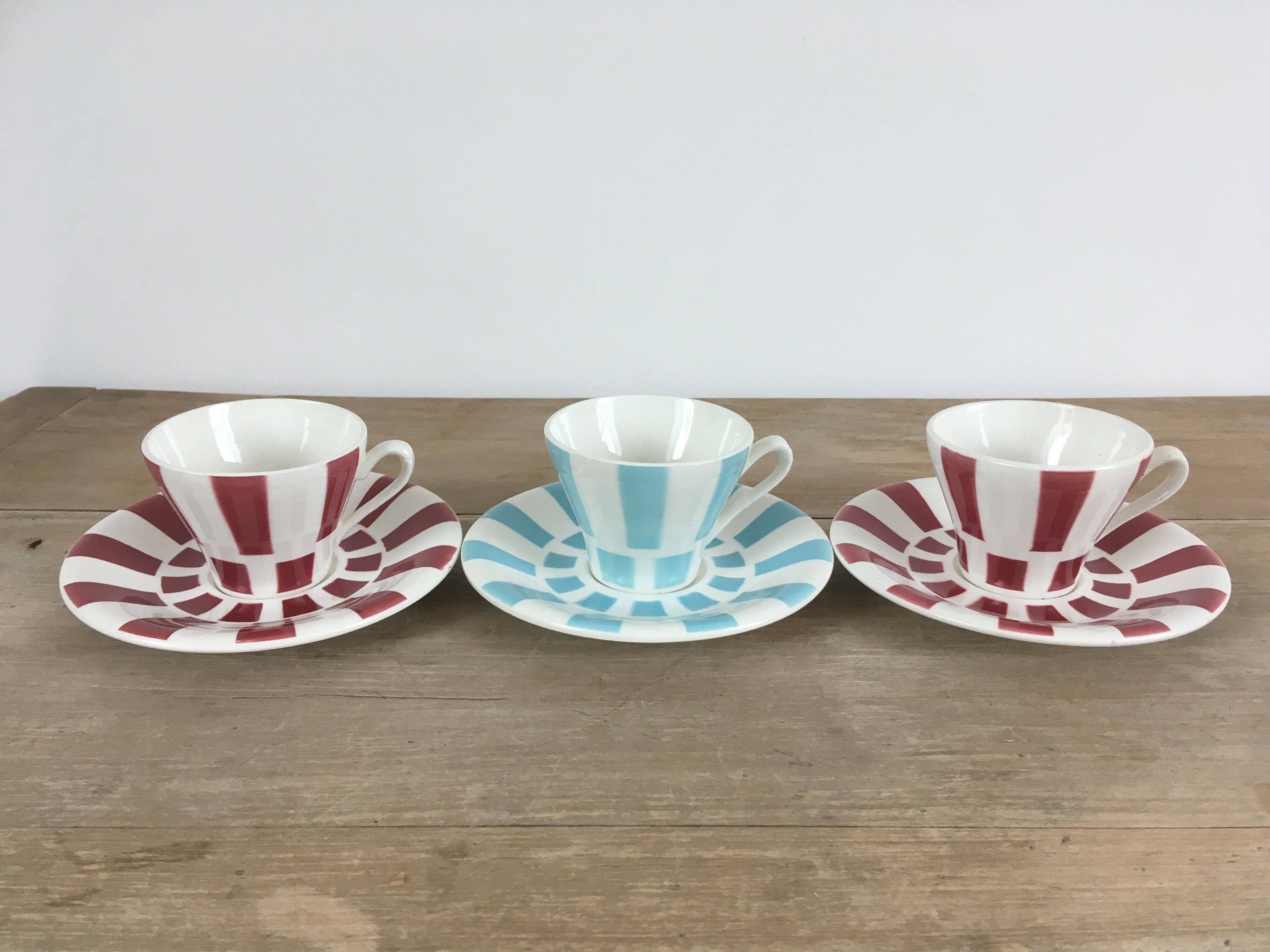 Digoin striped coffee cups
