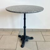 Table bistrot en granit et fonte de fer noire