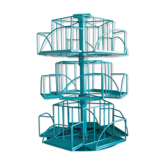 3 blue rotating display
