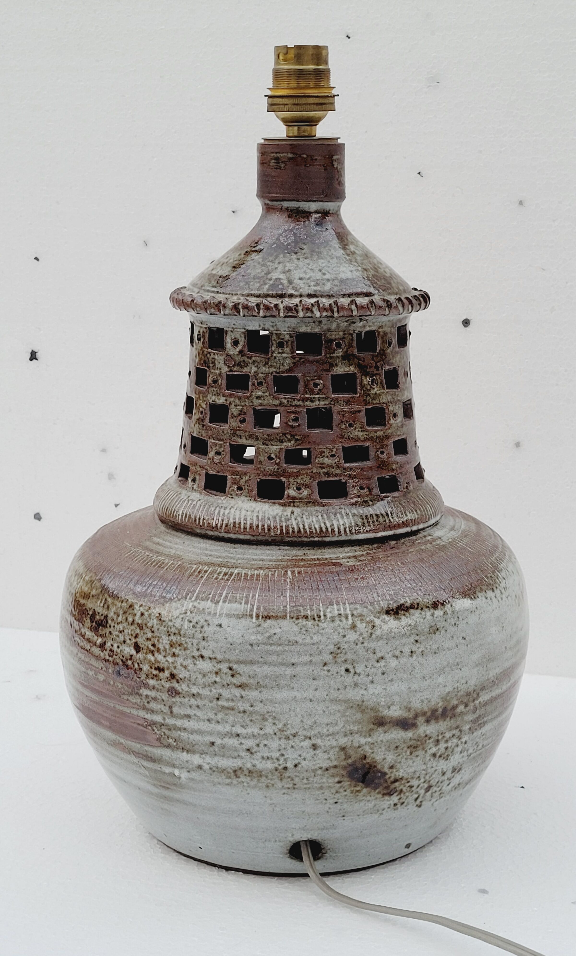 Vintage lamp foot in openwork ceramic email brown gray signed