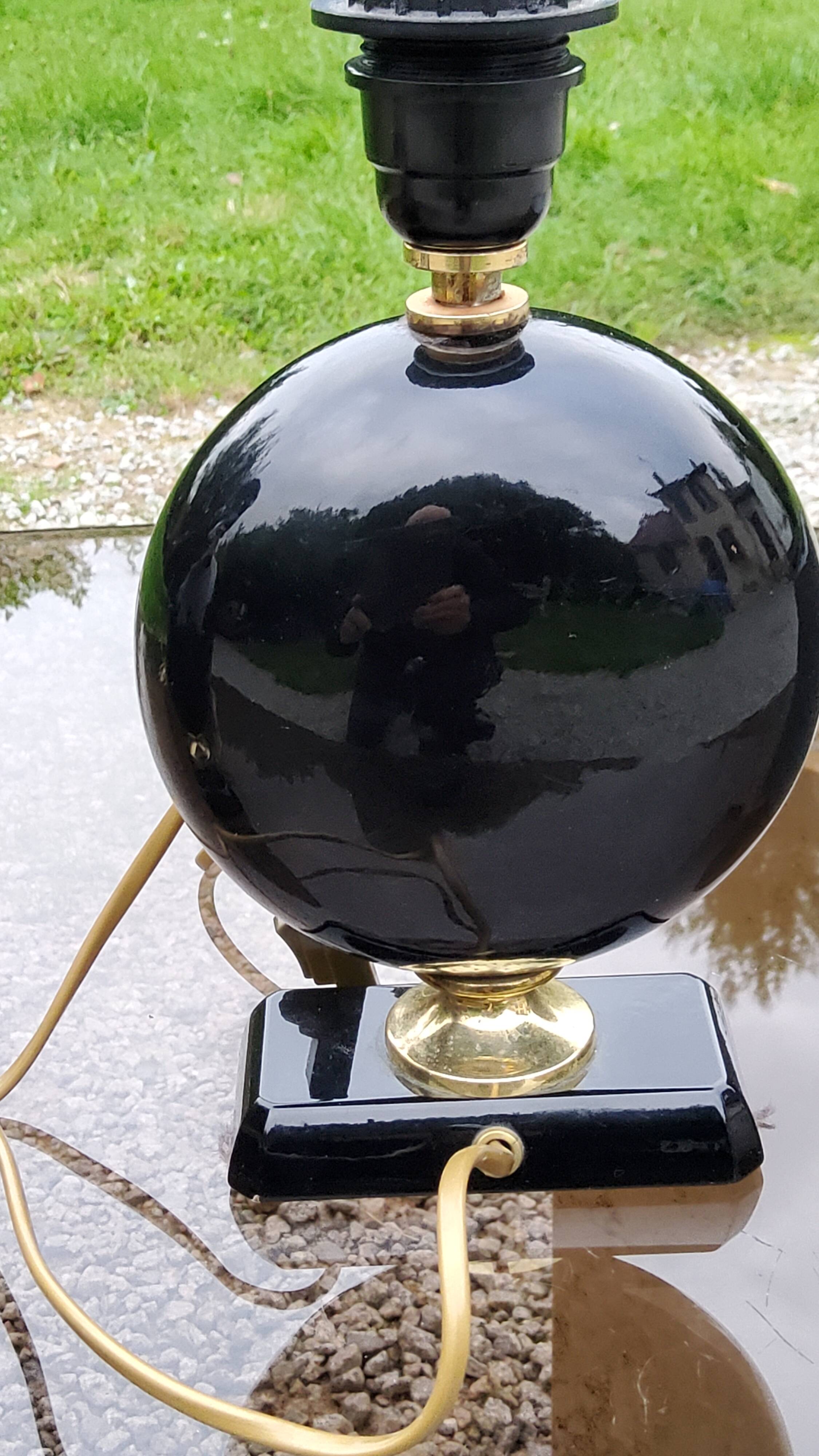 Pair of 70s designer lamps in black ceramic and gold metal