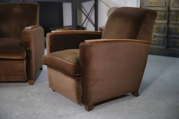Pair of Art Deco velvet club chairs in the style of Jules Leleu, 1930s