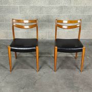 Pair of Scandinavian style chairs 1970