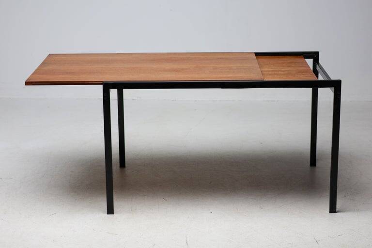 Mid-century modern extendable dining table by Pastoe, Netherlands