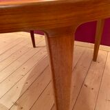 Baumann scandinavian scandinavian teak round table with 2 scandinavian extensions