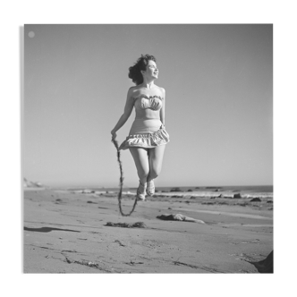 Tirage photo noir et blanc pinup femme papier baryté 300g format 40X40CM