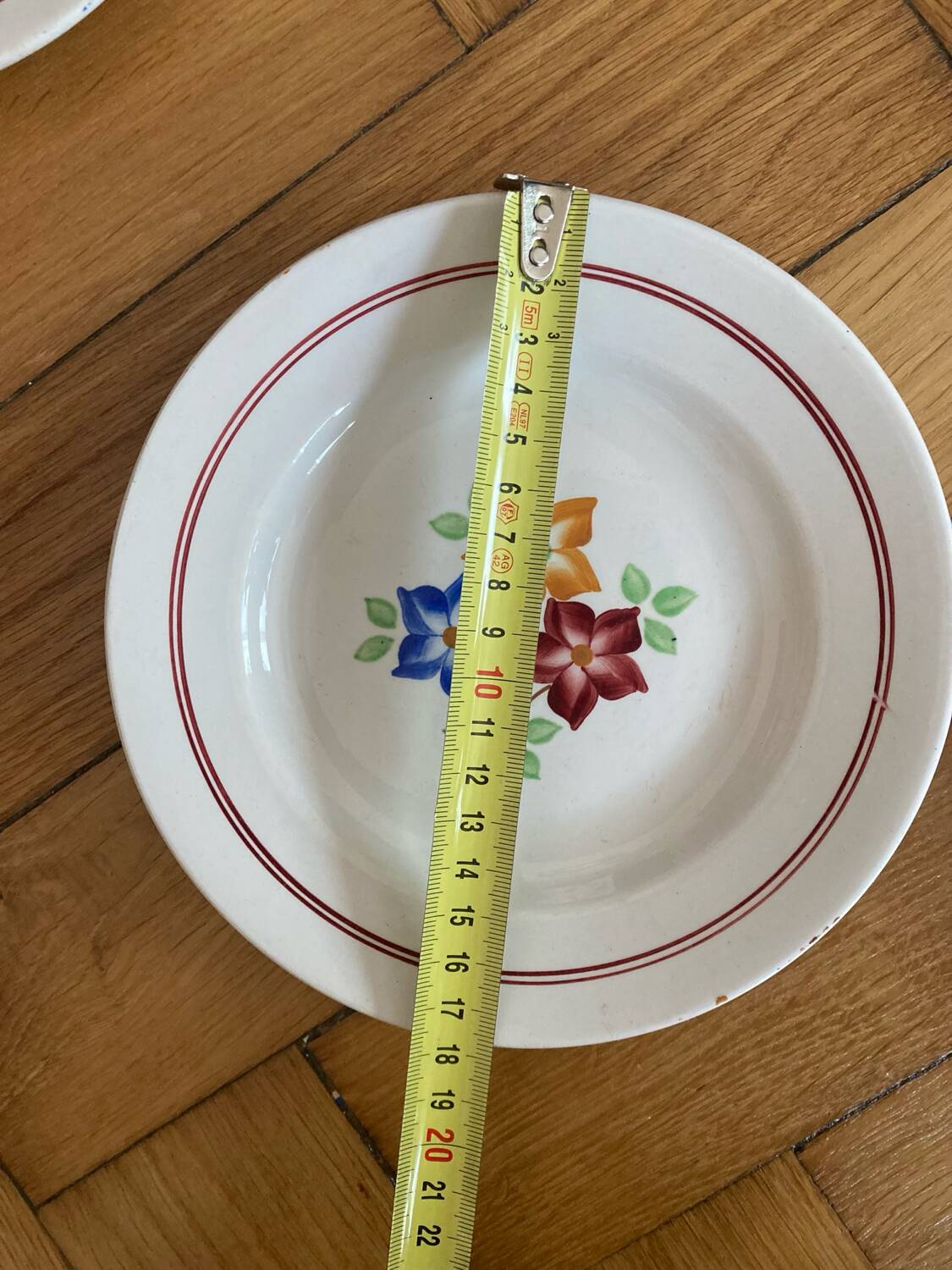 Dessert plates Moulin des Loups the hive