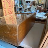 Antique trade showcase