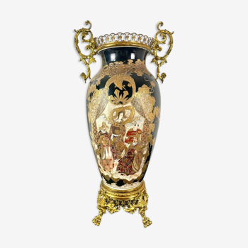 Satsuma porcelain vase from Japan and XIXth century gilded metal
