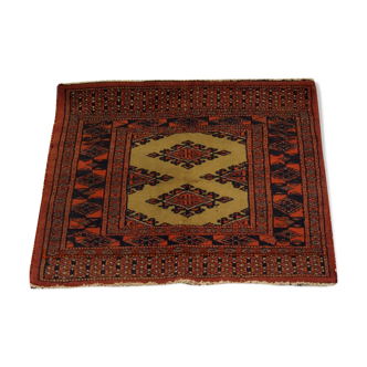 Ethnic carpet 62x63cm