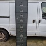 Valve column