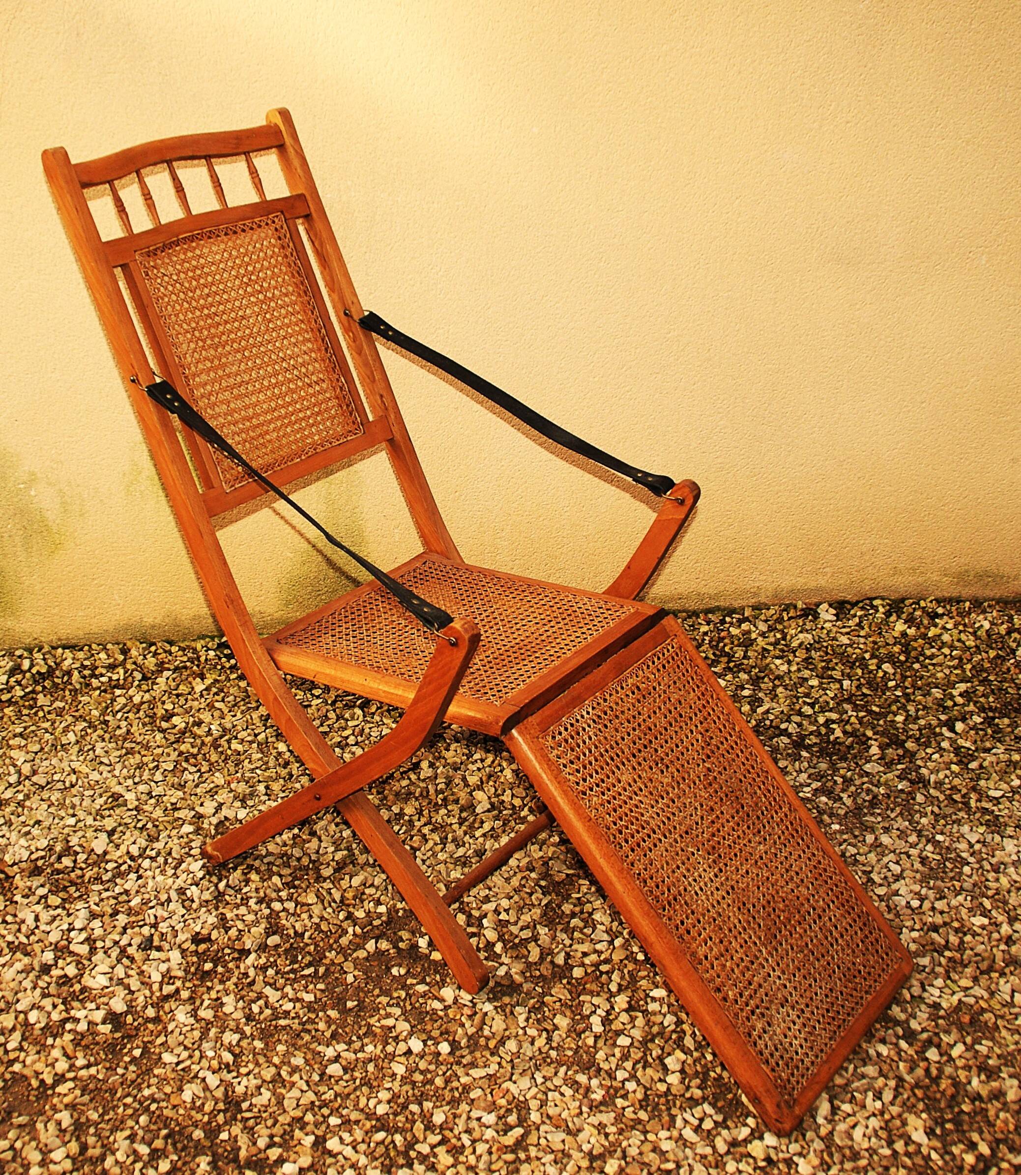 19th-century caned chaise longue in colonial style