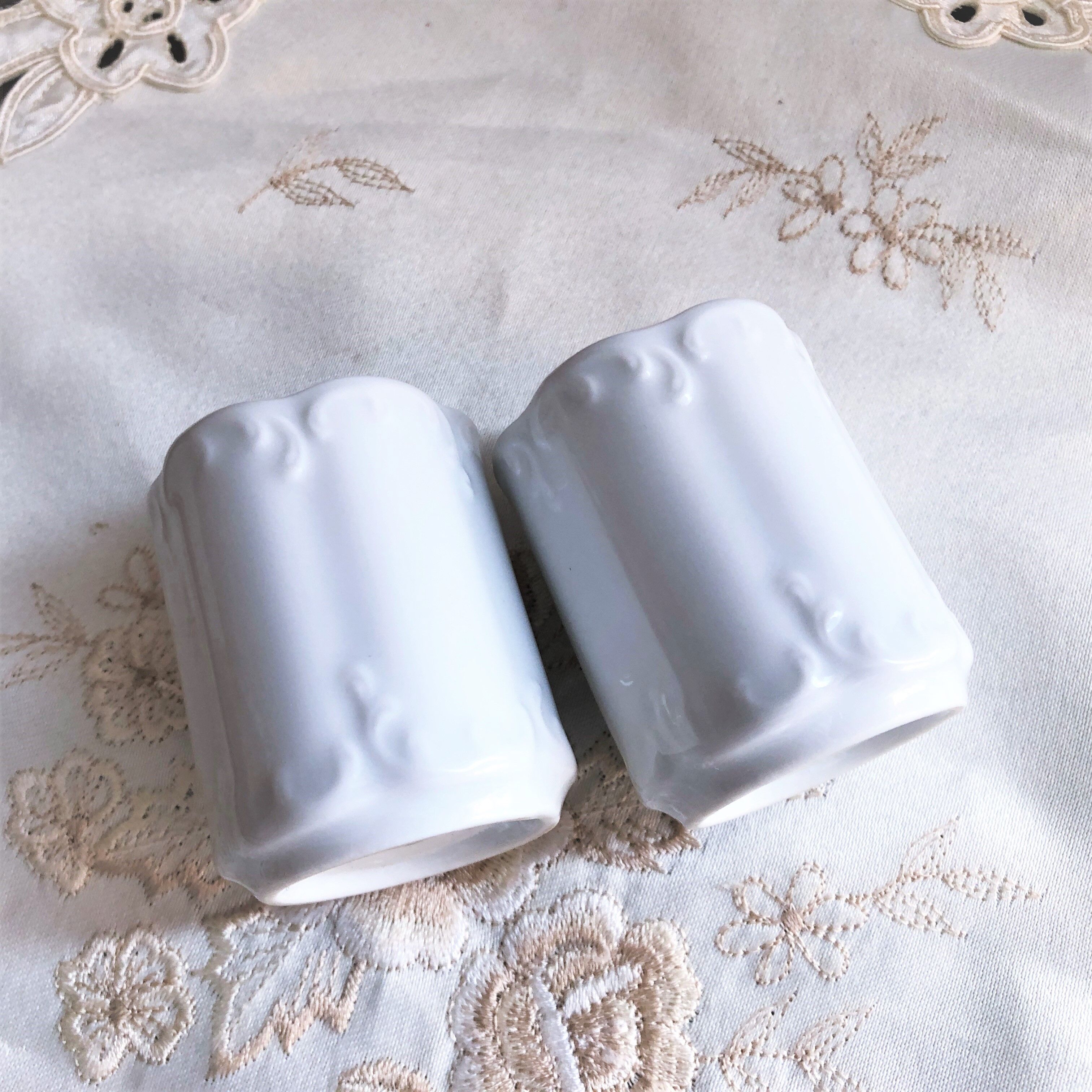 Salière poivrier porcelaine blanche