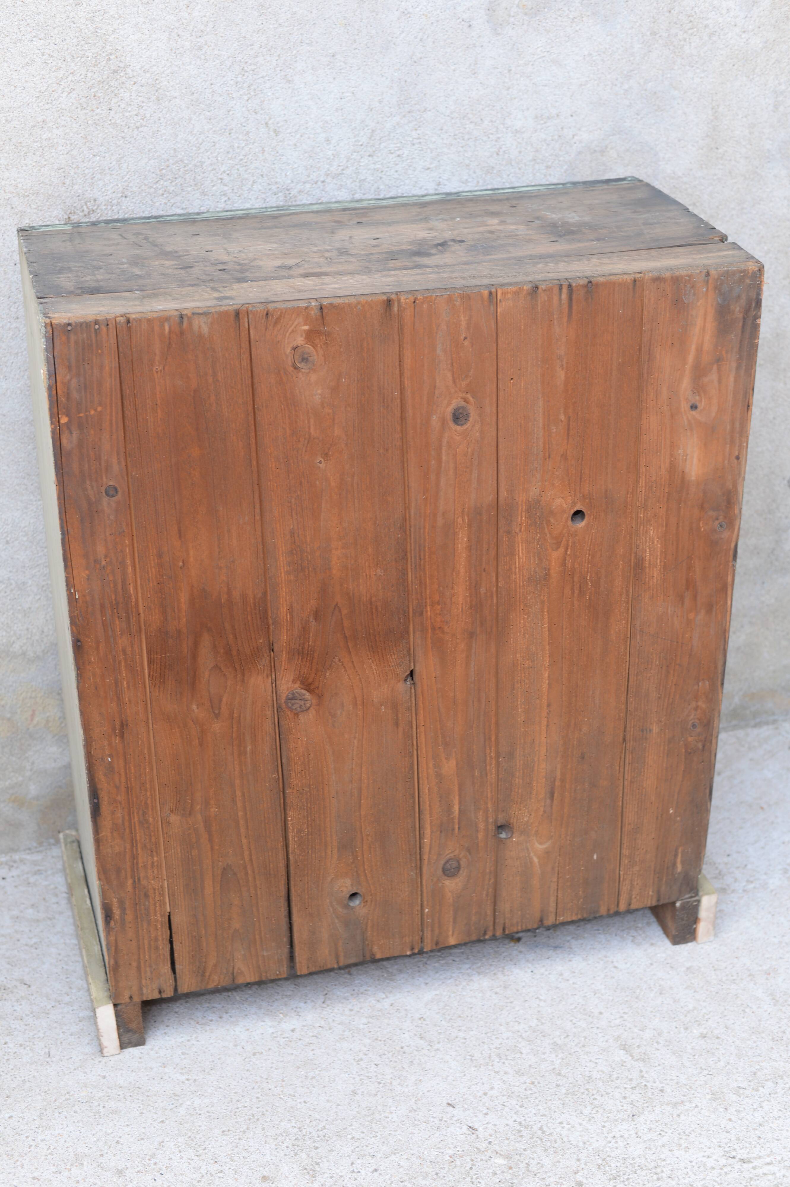 Antique patina craft furniture