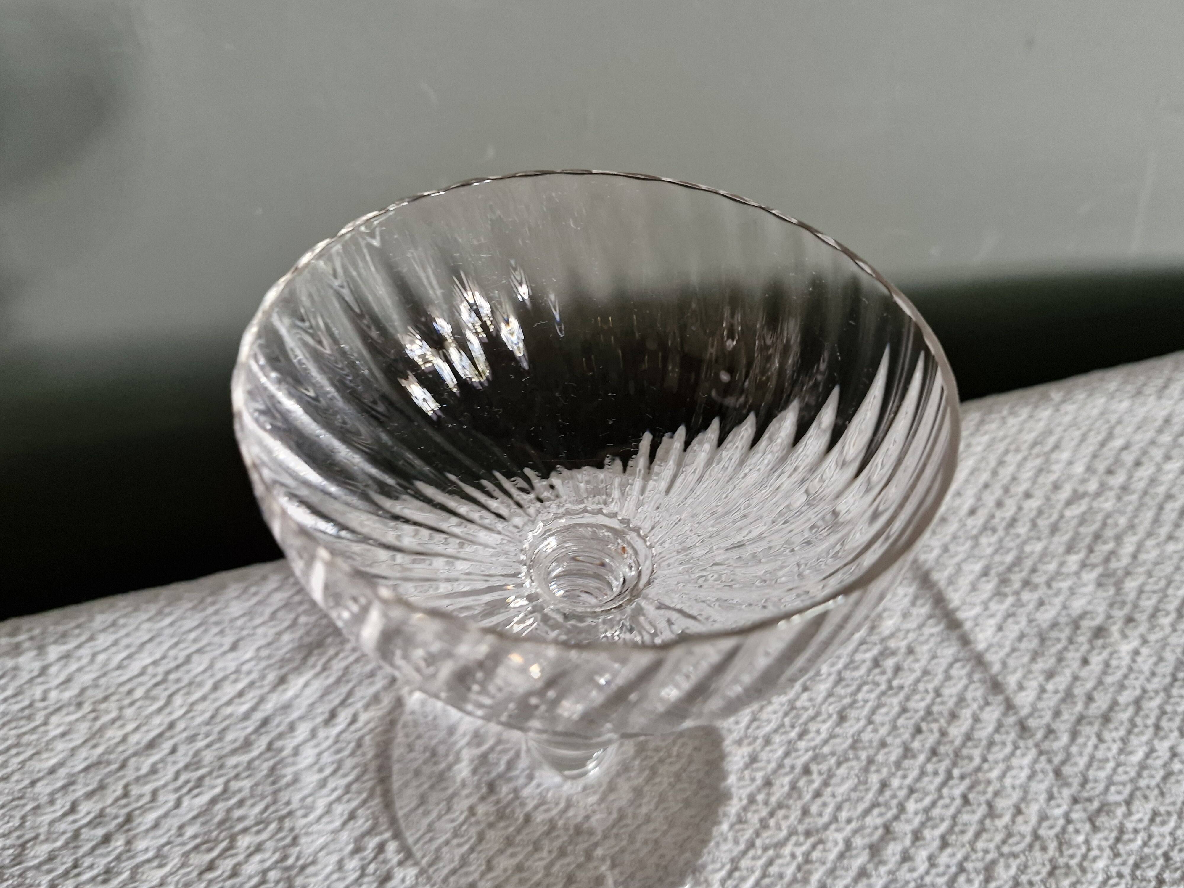 11 crystal champagne coupes - late 19th century