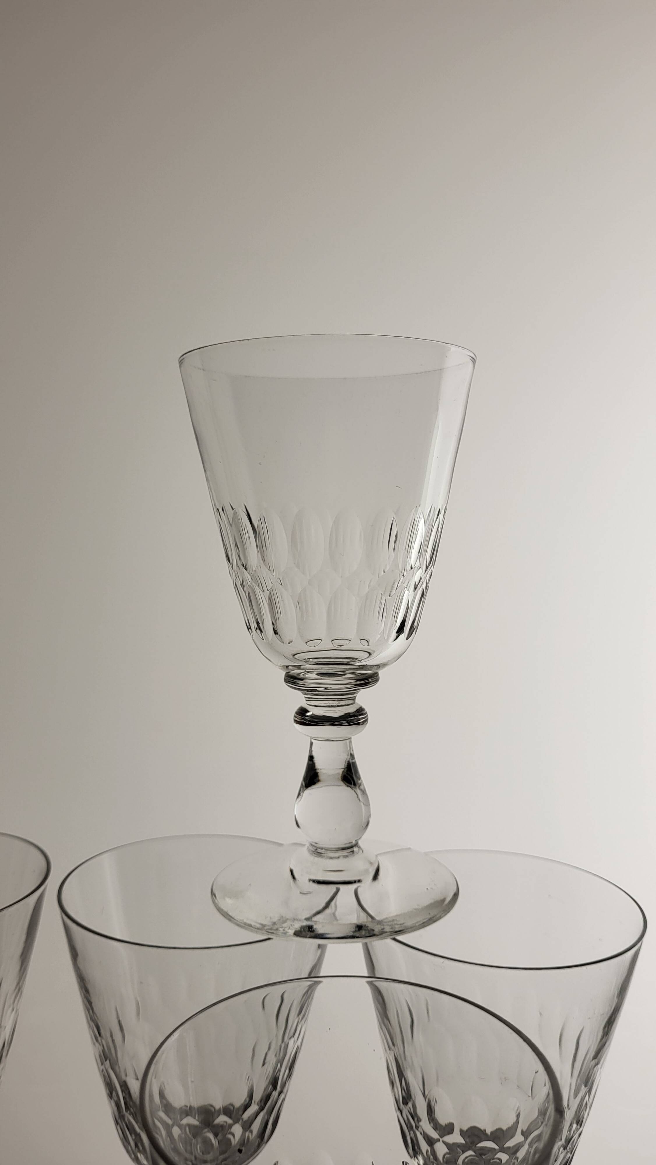 6 crystal wine glasses