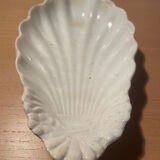 Empty ramekin shell pocket Old Bordeaux