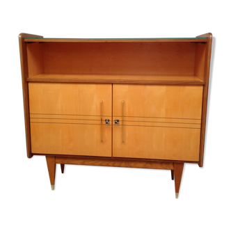 Buffet showcase 60s