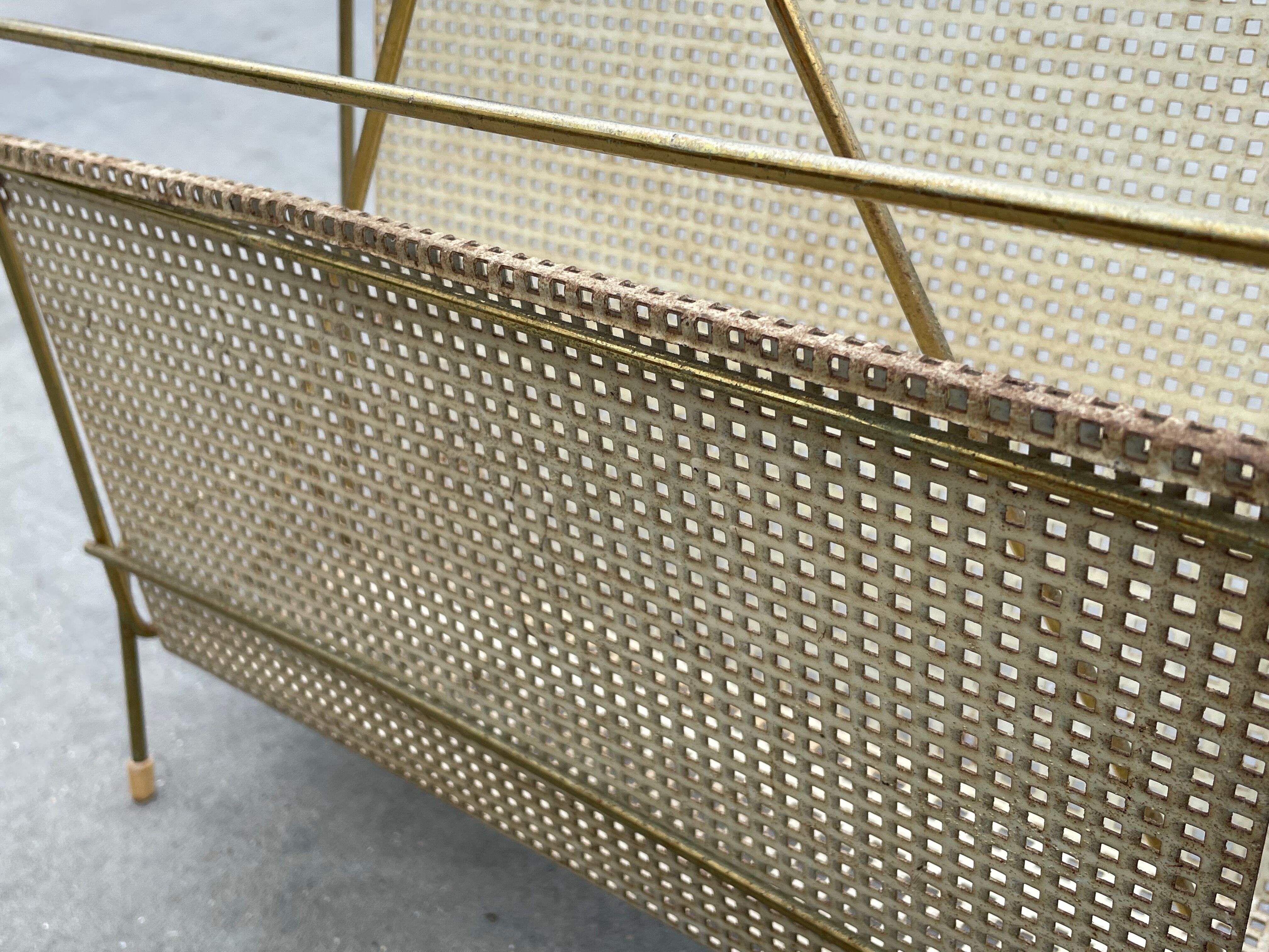 Vintage magazine rack 60s brass design